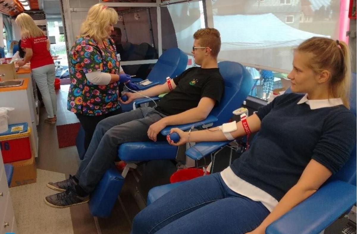 16 osób oddało wspólnie 7200 ml krwi potrzebującym.<br/>fot.UG Tryńcza