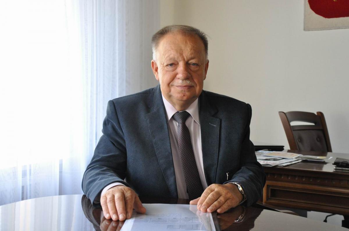 – Jedenaście lat temu zastałem powiat z 18-milionowym budżetem po stronie dochodów i 12-milionowym zadłużeniem, co stanowiło około 60 procent dochodów – wspomina starosta Jan Pączek.<br/>fot.Paweł Bugira