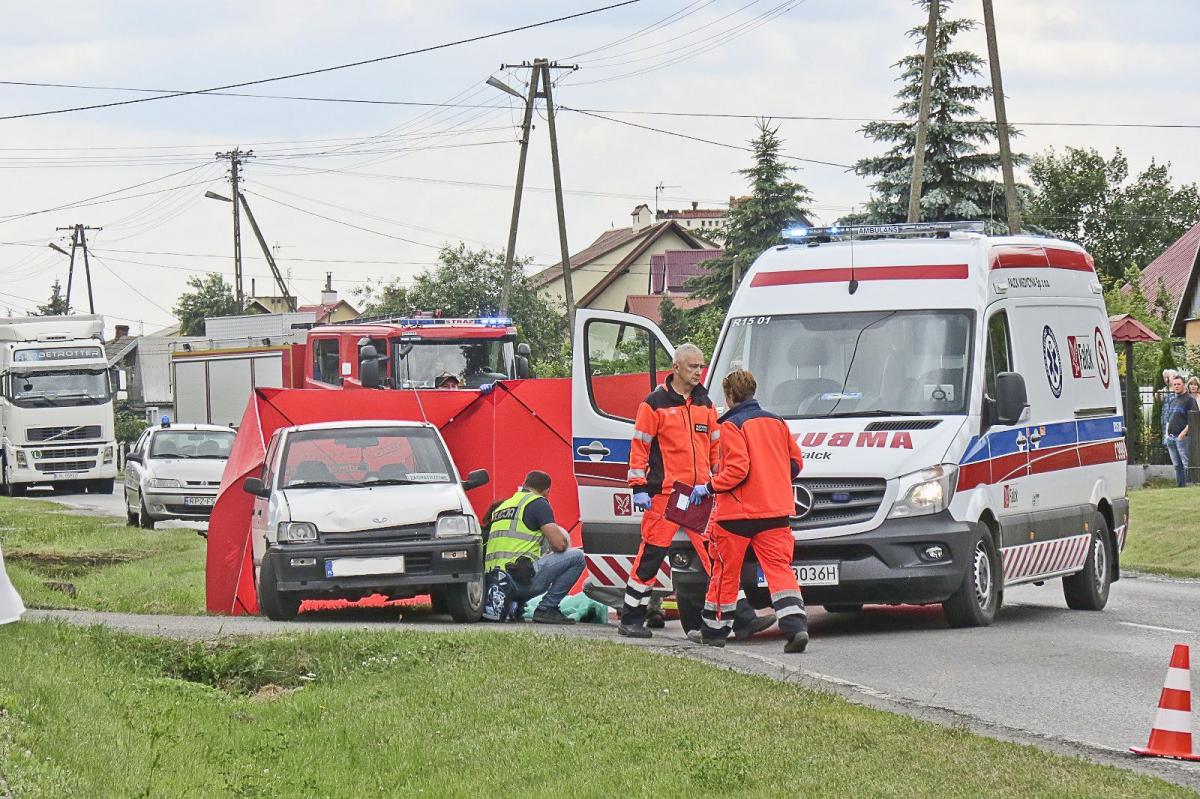 Do tragicznego wypadku doszło 14 czerwca, ok. godz. 13, na drodze wojewódzkiej nr 835 w Gniewczynie Łańcuckiej.<br/>fot.Barbara Chmura