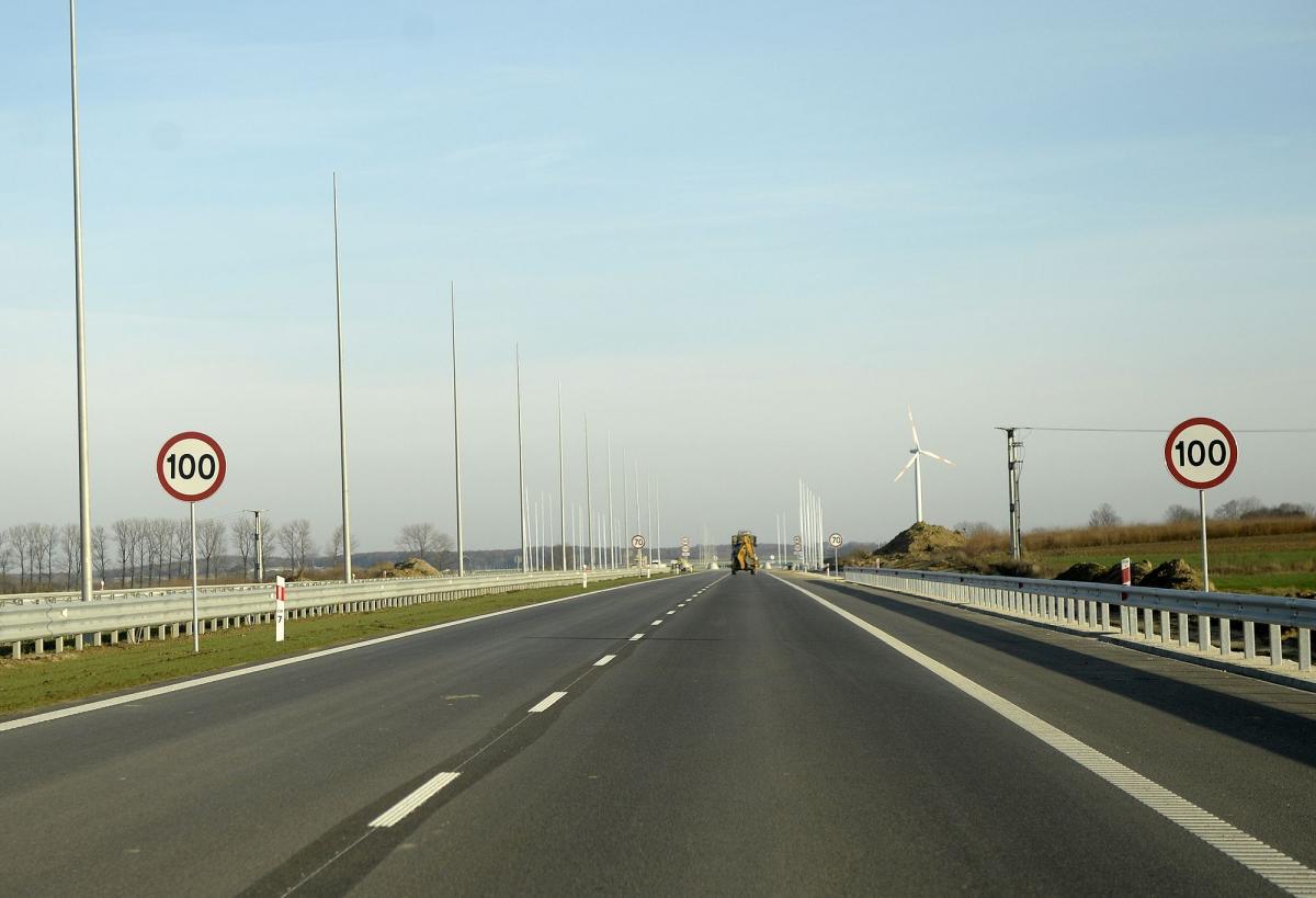 W 2018 lub 2019 roku odcinek autostrady A4 Korczowa – Kraków ma być już płatny. Przejazd ok. 260 km będzie kosztować blisko 52 zł.<br/>fot.zbiory własne