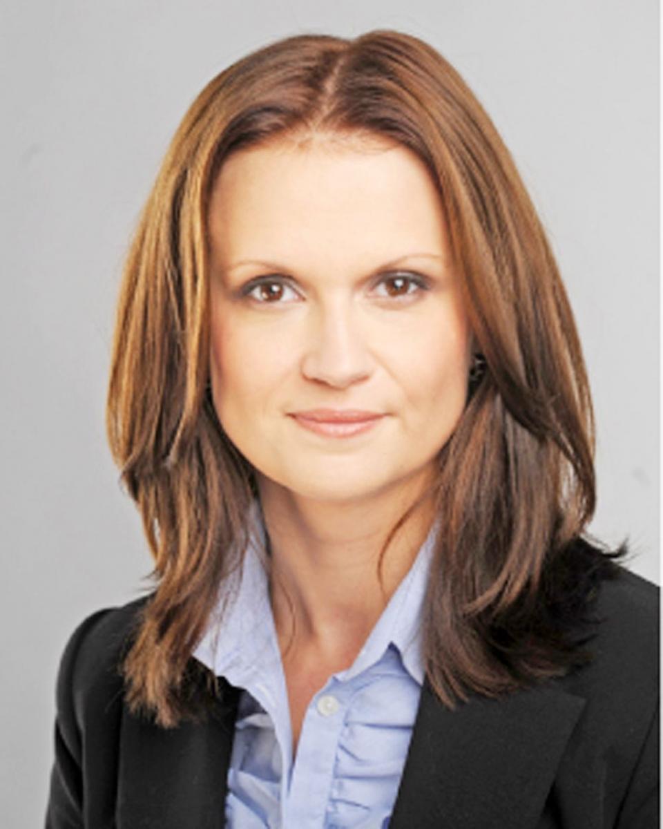 Posłanka Anna Schmidt-Rodziewicz (PiS): – Producenci buraków poddani są dyktatowi niemieckiego koncernu, działającego w sposób monopolistyczny.  <br/>fot.ze zbiorów własnych