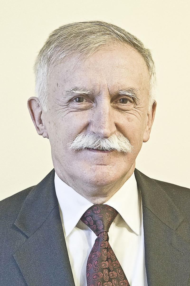 Radny PiS Adam Łoziński zrezygnował z przewodniczenia Komisji Edukacji Rady Miejskiej w Przemyślu.<br/>fot.Jacek Szwic