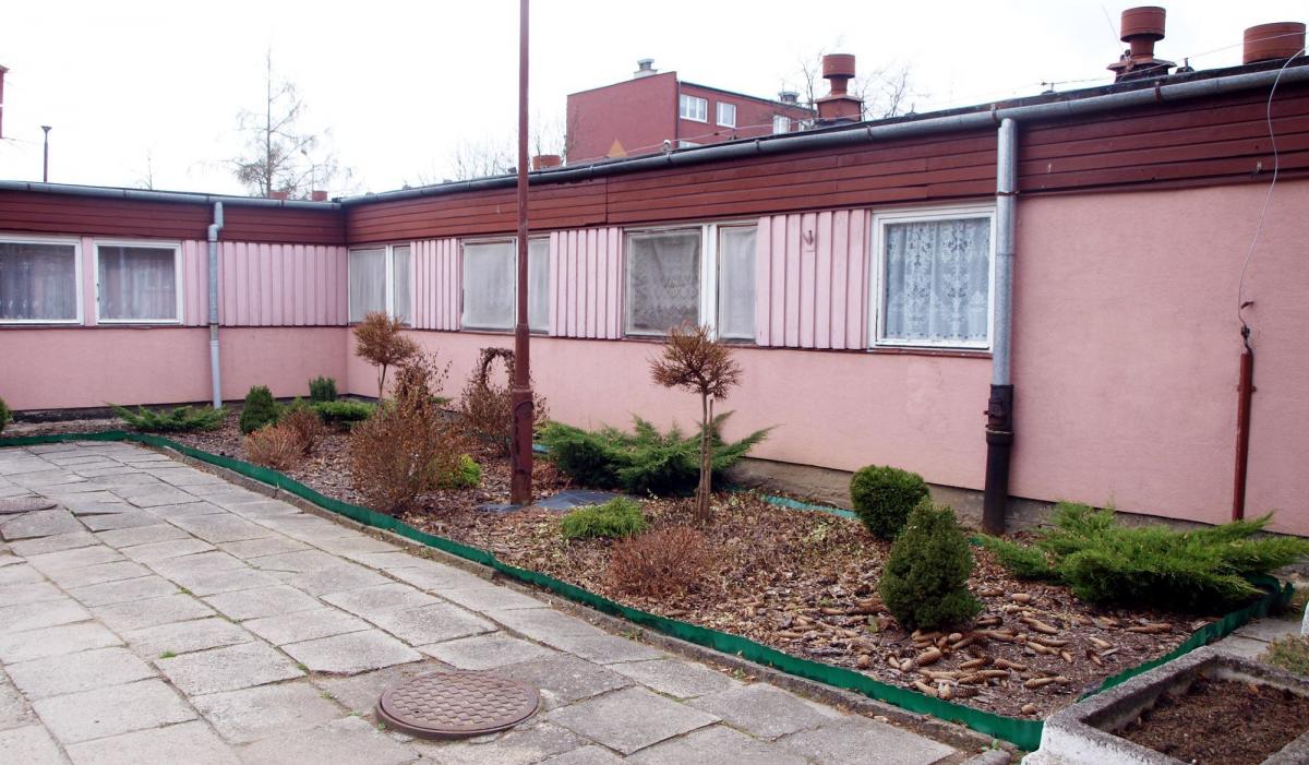 Według dokumentacji ściany Przedszkola Miejskiego nr 12 przy ulicy Dolińskiego w Przemyślu zawierają bardzo niebezpieczny dla zdrowia azbest. Jest na to dokumentacja wraz z opisem całej konstrukcji budynku.<br/>fot.Mariusz Godos