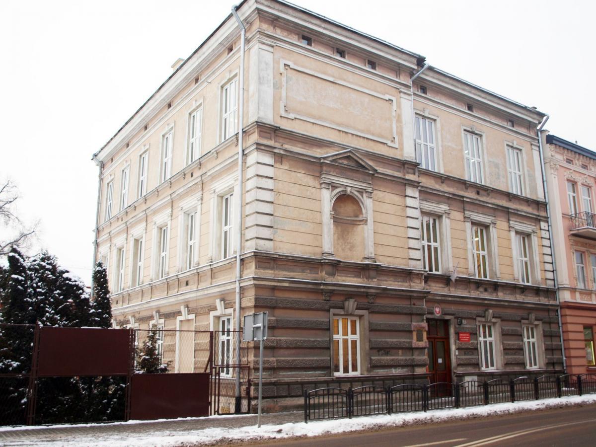 Uczniowie z Gimnazjum nr 5 im. św. Jana Kantego w Przemyślu trafią do Szkoły Podstawowej nr 4.<br/>fot.Mariusz Godos