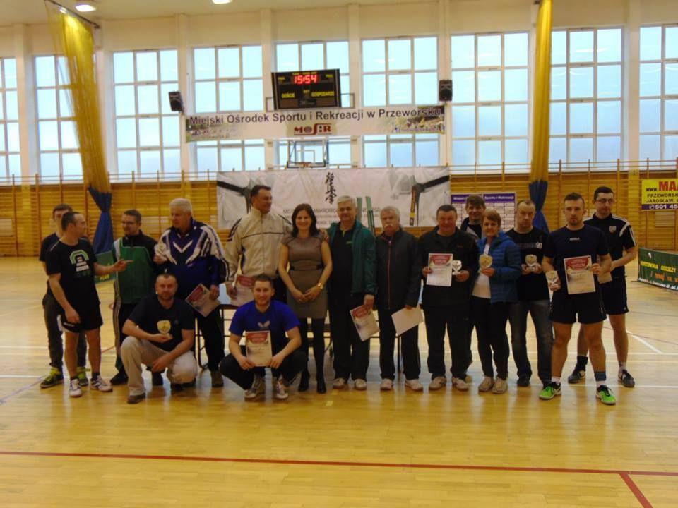 Turniej tenisa stołowego odbywał się w czterech kategoriach.<br/>fot.MOSiR Przeworsk