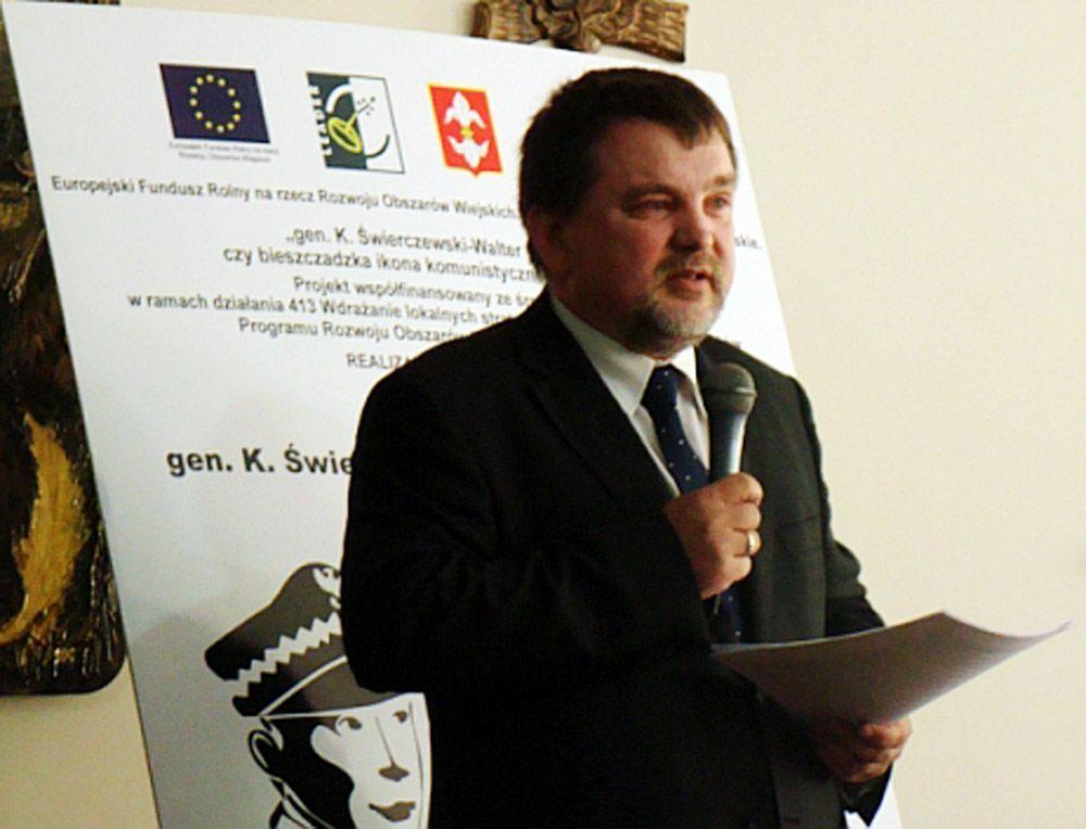 Były europoseł, historyk, przemyślanin dr Andrzej Zapałowski otrzymał Krzyż Wolności i Solidarności.<br/>fot.www.wikipedia.pl