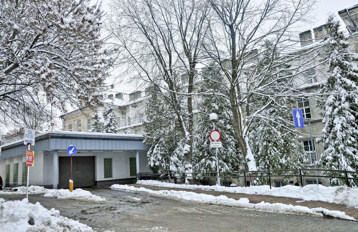 Do budynków przy ulicy Słowackiego w Przemyślu szpital wojskowy nie wróci.<br/>fot.Paweł Bugira