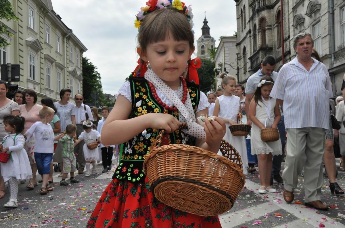 W archidiecezji przemyskiej, podobnie jak i w całej Polsce południowo-wschodniej, mieszkańcy uczestniczą w praktykach religijnych. <br/>fot.Paweł Bugira