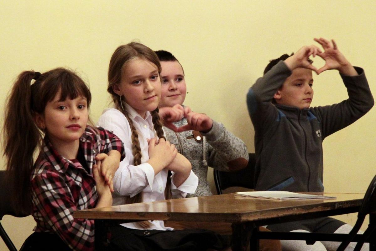 Przeżyciem dla uczestników projektu była też gala podsumowująca przedsięwzięcie.<br/>fot.Roman Kijanka