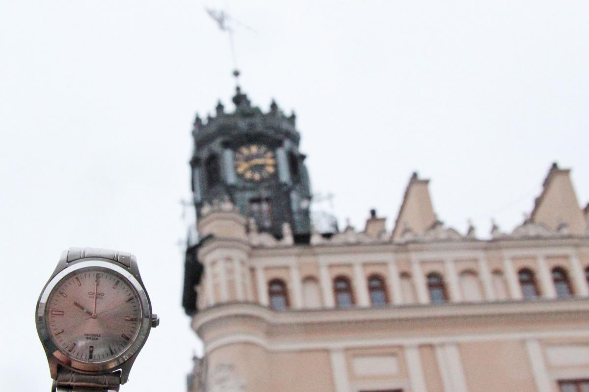 W piątkowy poranek zegar na jarosławskim ratuszu odpoczywał.<br/>fot.Roman Kijanka