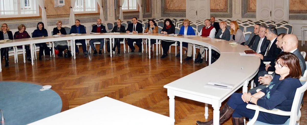 W spotkaniu wzięli udział m.in. dyrektorzy przemyskich szkół, którzy pozytywnie odnieśli się do proponowanych zmian.<br/>fot.UM Przemyśl