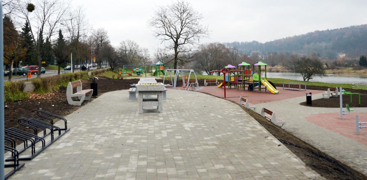 Prace budowlane zakończone. Park rekreacyjno-sportowy na Kmieciach czeka na oficjalne otwarcie.<br/>fot.UM Przemyśl