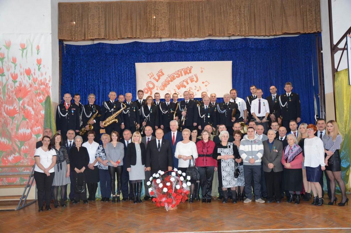 Orkiestra Dęta w Medyce istnieje od 1926 r. Obecnie liczy 28 członków. Uroczystość jubileuszowa została przygotowana przez Gminne Centrum Kulturalne w Medyce.<br/>fot.archiwum organizatora