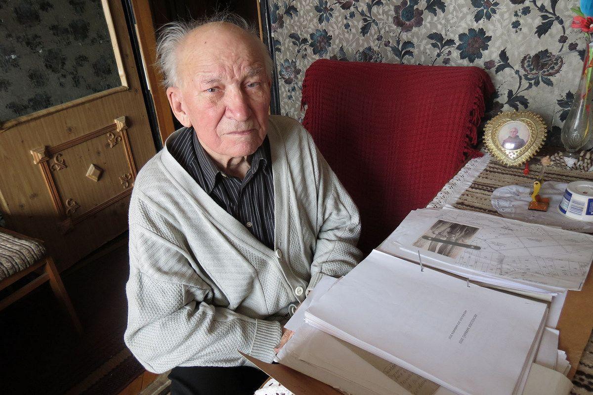 Pochodzący ze Świętoniowej Władysław Łania, opowiadał o tym, co, jako 14-latek, zobaczył w Dębrzynie.<br/>fot.Barbara Chmura
