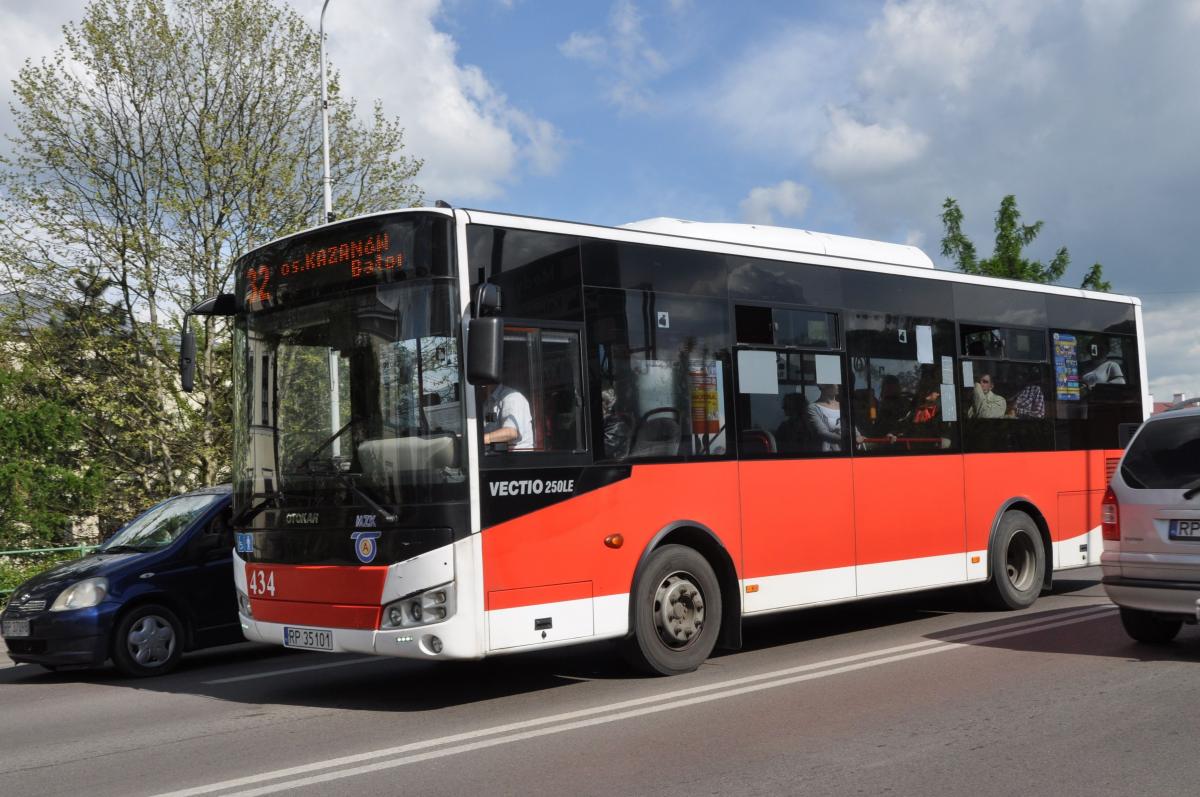 Rozbudowa systemu komunikacji przyniesie mu kilka wymiernych efektów. Zakupionych zostanie 15 nowych autobusów, w tym dwa na gaz ziemny, oczywiście na potrzeby Miejskiego Zakładu Komunikacji sp. z o.o. <br/>fot.Paweł Bugira