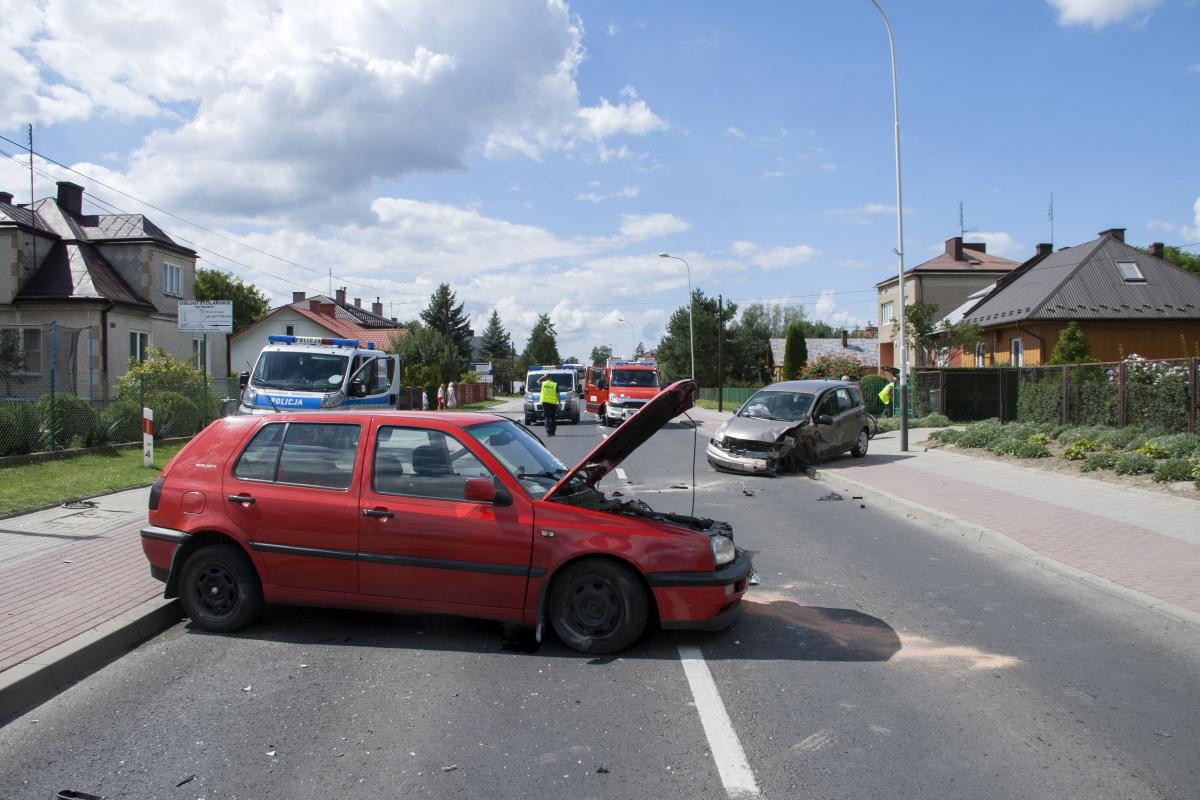 Kolizja na ulicy Kościuszki w Lubaczowie.<br/>fot.Marcin Materniak
