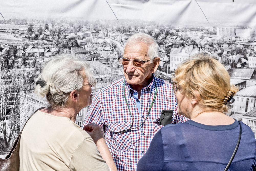 Zenon Jezierski, właściciel i autor pierwszej panoramy Lubaczowa. <br/>fot.Justyna Zając