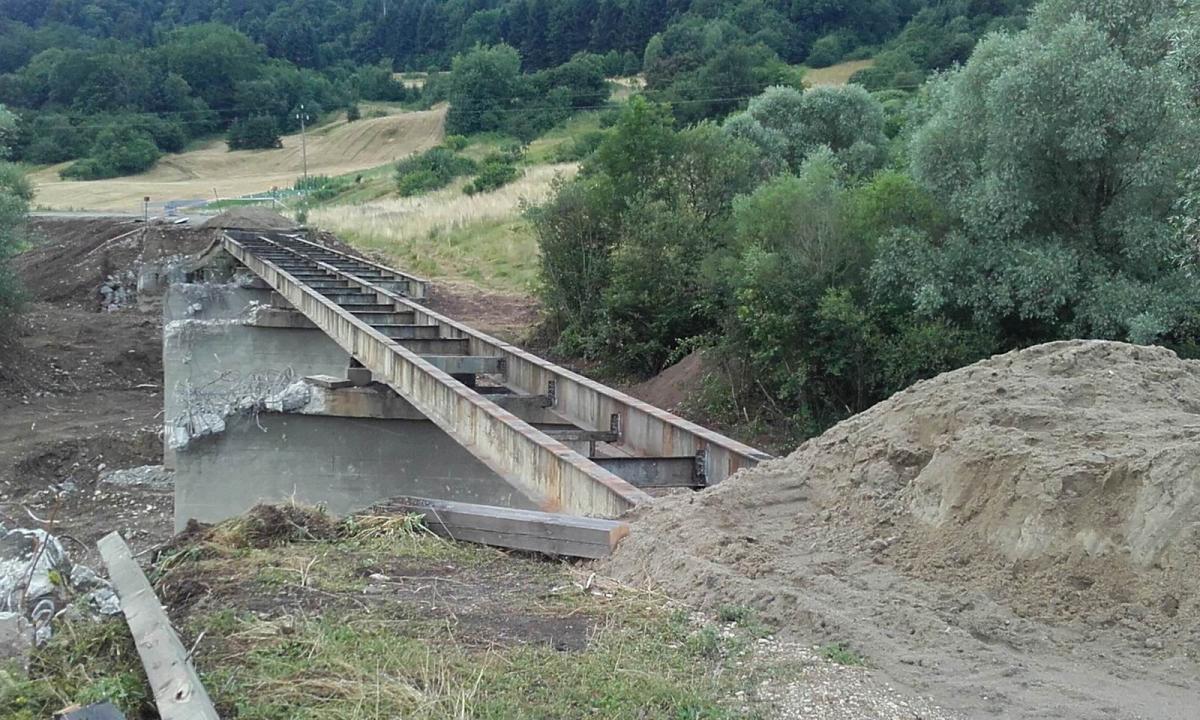 Po remoncie ruch na moście nie będzie się już odbywał wahadłowo. <br/>fot.Paweł Bugira