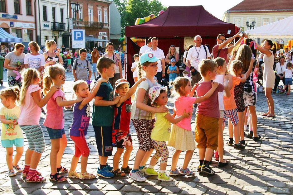 Promowali przyjaźń, szacunek i zrozumienie zamiast używek i szukania chwilowego odlotu.<br/>fot.UM Jarosław