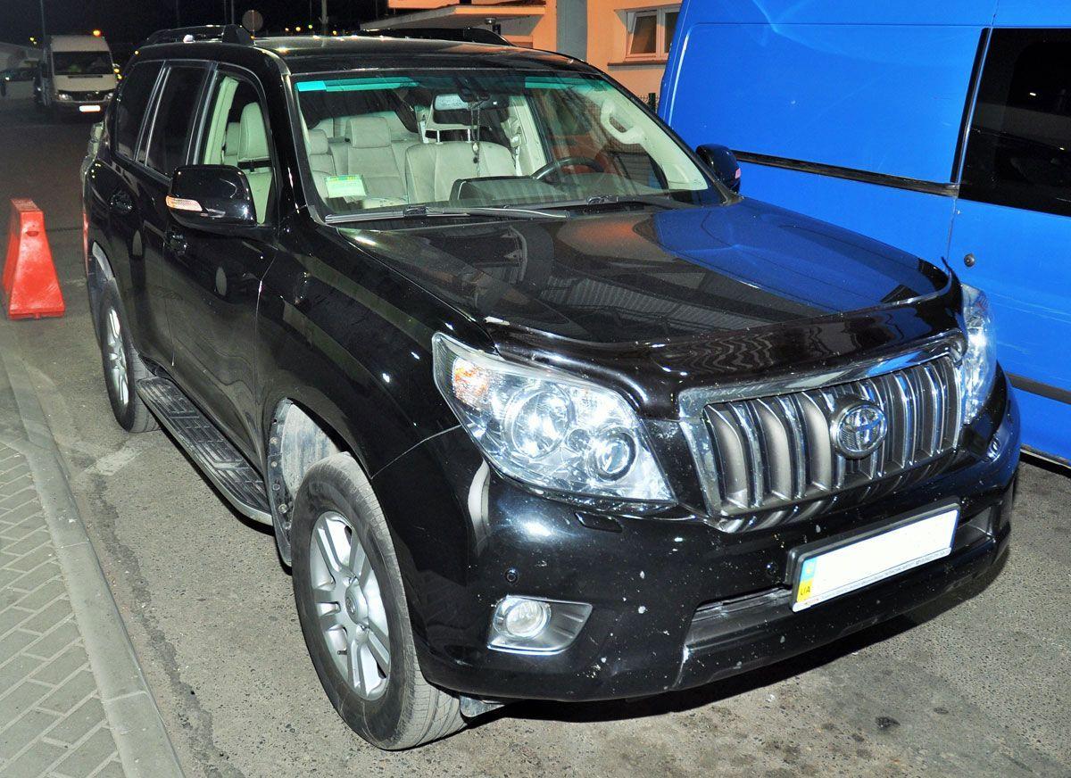 Jedno z odzyskanych aut to toyota land cruiser z 2011 roku.<br/>fot.serwis BiOSG