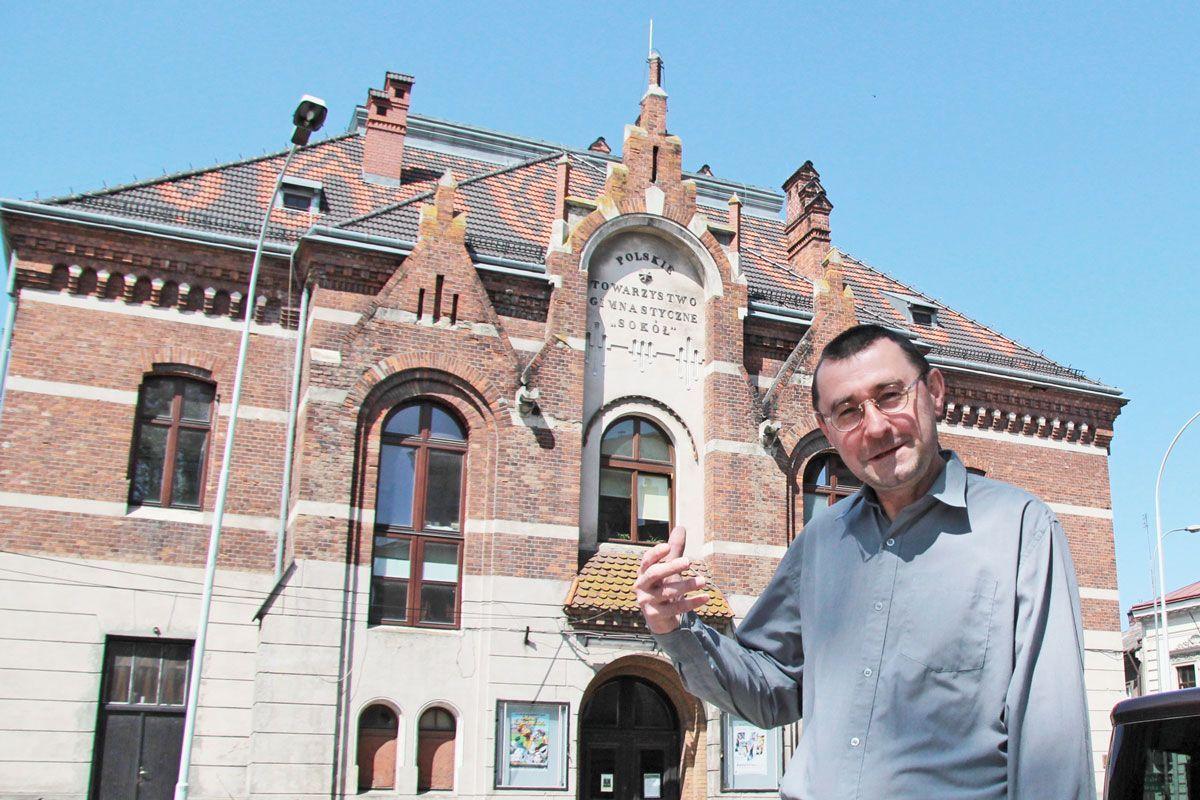 – Działalność kulturalna, edukacyjna i patriotyczna była tu prowadzona od początku istnienia budynku – zapewnia Andrzej Zgryźniak.<br/>fot.Roman Kijanka