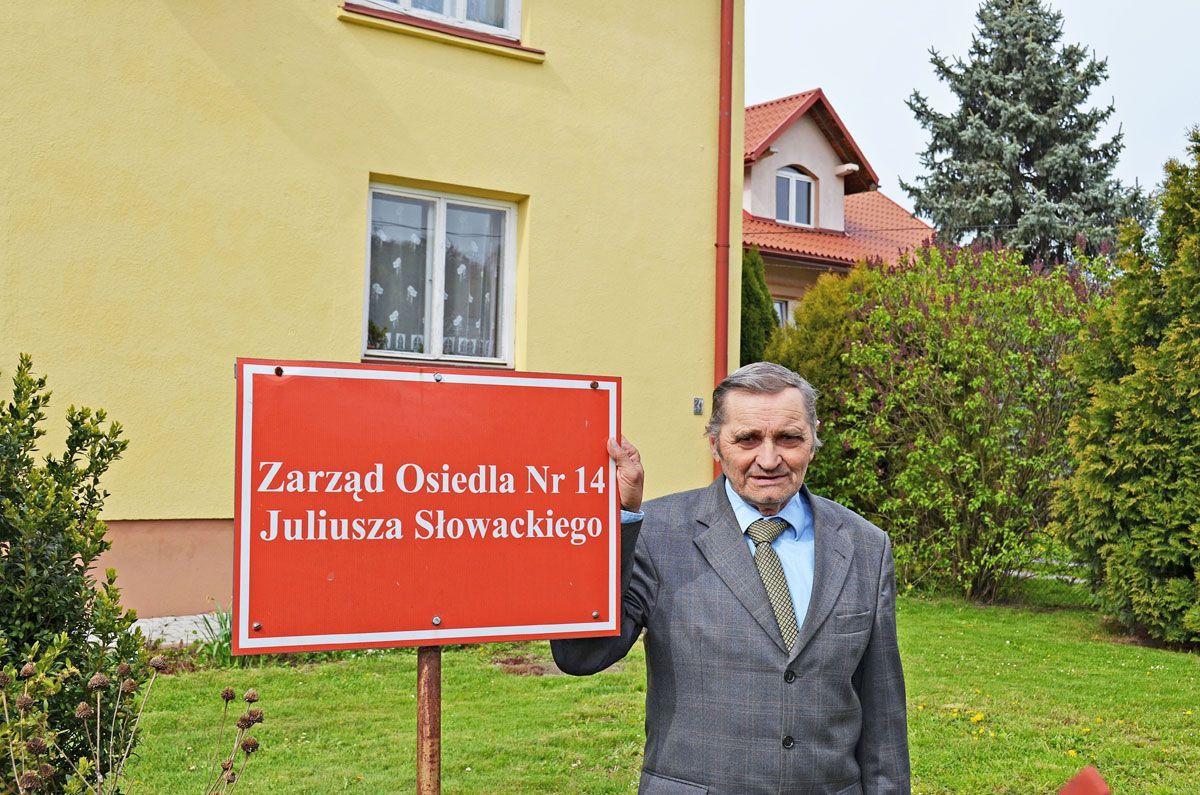 Antonii Daraż – od 21 lat w zarządzie osiedla.<br/>fot.Aleksandra Białoń