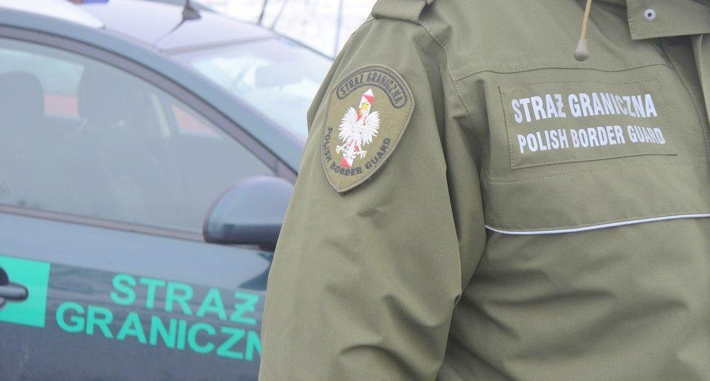 24-letni Azjata próbował uciec z konwoju.<br/>fot.serwis BiOSG