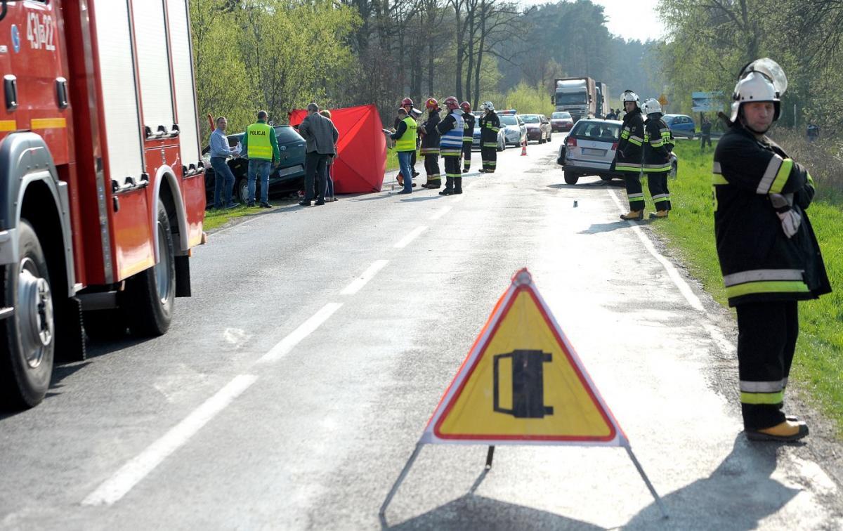Dramat rozegrał się na prostym odcinku drogi.<br/>fot.zbiory własne