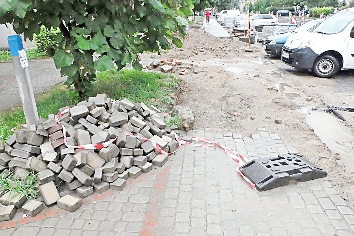 Remont ulicy Rogozińskiego trwał kilka miesięcy. Niebawem rozpoczną się finałowe prace przy projekcie – wyremontowany zostanie ok. 800-metrowy odcinek ulicy Buszkowickiej.<br/>fot.Jacek Szwic