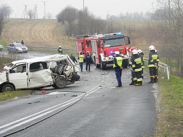 Na tym fragmencie drogi doszło do tragicznego w skutkach wypadku.<br/>fot.Komenda Powiatowa Policji Kolbuszowa