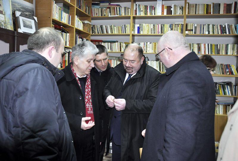 Burmistrz Waldemar Paluch gościł m.in. w Domu Polskim w Czerniowcach.<br/>fot.UM Jarosław