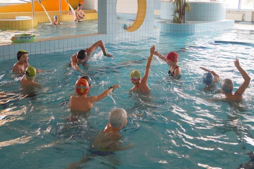 Dwutygodniowa przerwa na pływalni dotyczy także uczniów, tylko usługi fizjoterapeutyczne i zabiegi odnowy biologicznej będą prowadzone na bieżąco.<br/>fot.Bogusława Pajda
