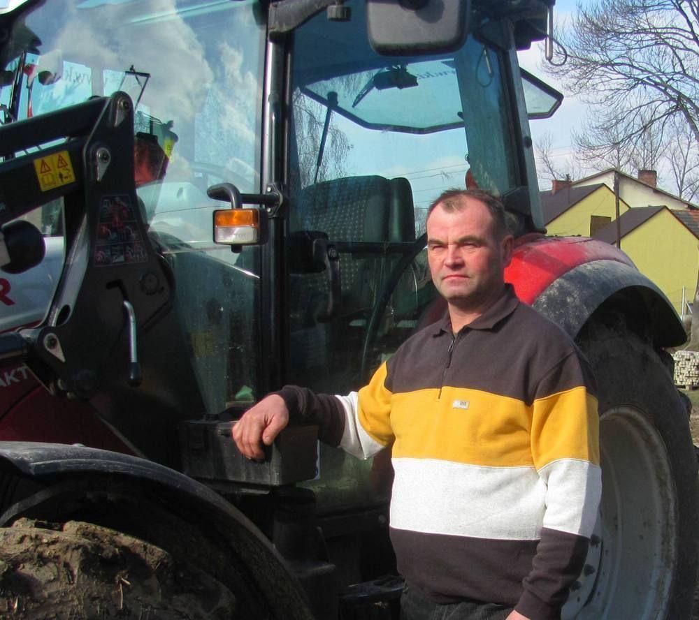 Andrzej Jakielaszek wciąż czeka na dopłaty.<br/>fot.Seweryn Pieniążek