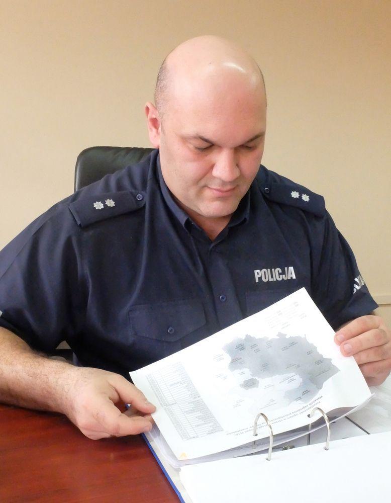 – Realizacja tego projektu sprawi, że wszyscy będziemy czuć się bezpieczniej – mówi podkomisarz Janusz Kiszka, pełniący obowiązki zastępcy Komendanta Miejskiego policji w Przemyślu.<br/>fot.Jacek Szwic