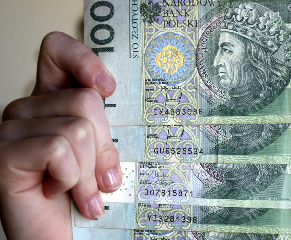 Świadczenie – 500 złotych na dziecko – będą mogli pobierać rodzice, opiekunowie prawni i opiekunowie faktyczni.<br/>fot.zbiory własne