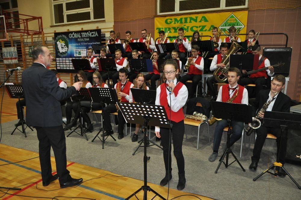 Podczas Koncertu Karnawałowego zaprezentowała się m.in. Młodzieżowa Orkiestra Dęta z Tryńczy.<br/>fot.UG Tryńcza