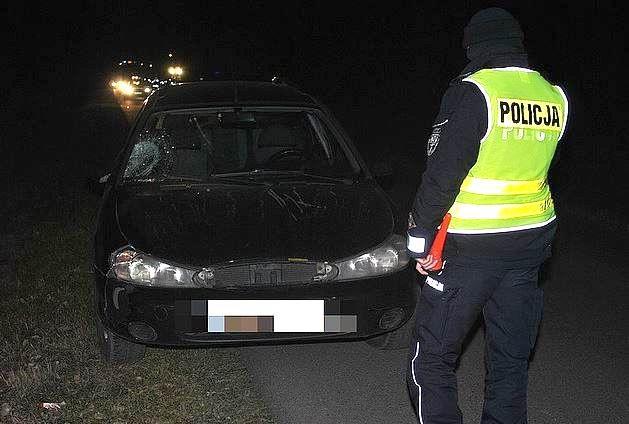 Na miejscu zdarzenia, pod nadzorem prokuratora rejonowego, pracowali funkcjonariusze Komendy Powiatowej Policji w Lubaczowie.<br/>fot.KPP Lubaczów