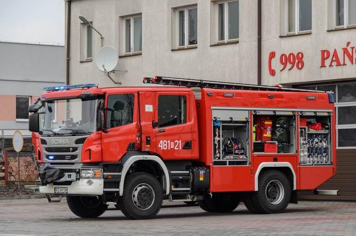 Nowy nabytek lubaczowskiej straży pożarnej to kompleksowo wyposażony samochód marki Scania.<br/>fot.Tomasz Mielnik