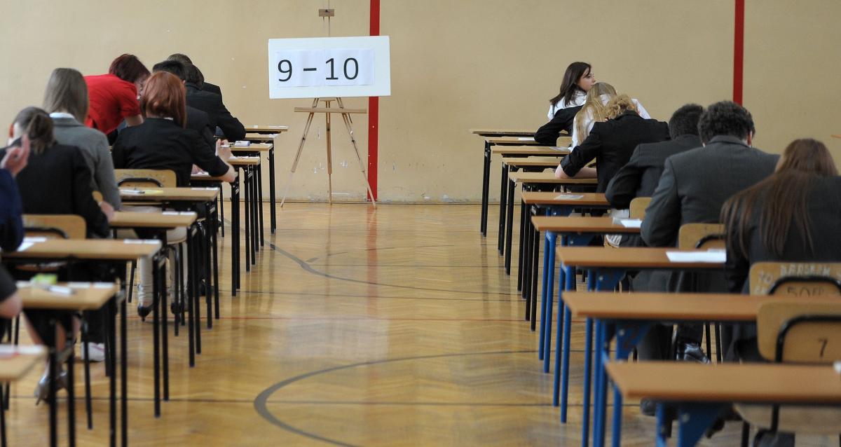 Niebawem obecni gimnazjaliści wrócą do szkół podstawowych, choć ponoć testy gimnazjalne pozostaną.<br/>fot.zbiory własne