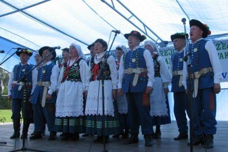 Ludowy Zespół Śpiewaczy „Dolanie” z Gniewczyny Łańcuckiej.<br/>fot.ze zbiorów własnych