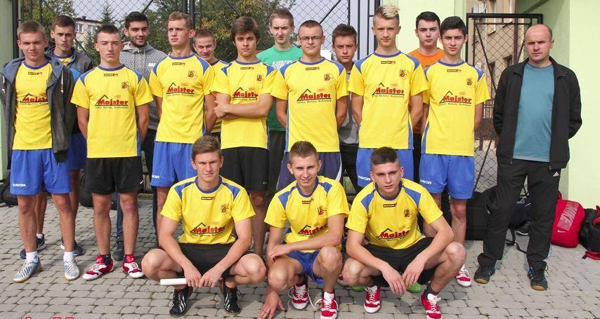 W skład lekkoatletycznej reprezentacji ZSTiO weszli: Dominik Harpula, Kamil Raba, Eryk Bajczyk (100 m), Sebastian Szałaj, Mateusz Gołąb, Piotr Storek (400 m), Gabriel Domański, Norbert Czarniecki, Łukasz Bartoszek (1500 m), Tadeusz Podgórski, Kamil Raba, Dominik Harpula, Jakub Bąk (sztafeta 4x100 m)