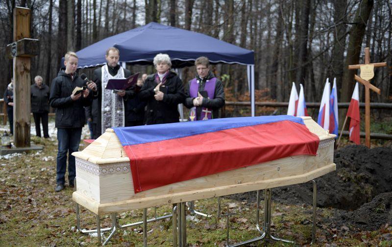 Rosyjscy żołnierze spoczęli na cmentarzu wojennym, gdzie leżą również inni polegli w walkach o Twierdzę Przemyśl.<br/>fot.zbiory własne