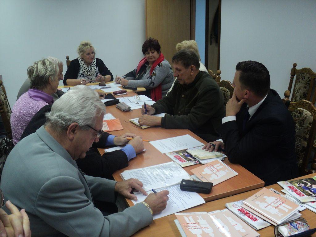 Przemyska Rada Seniorów odbyła już pięć posiedzeń. Na każdym omawiane są sprawy ważne dla starszych mieszkańców miasta.<br/>fot.archiwum