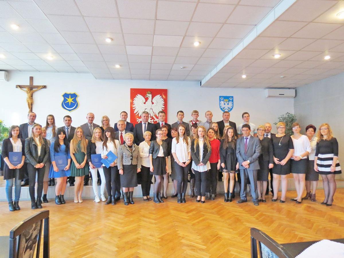 Stypendyści z Zespołu Szkół Zawodowych im. Króla Jana III Sobieskiego w Przeworsku.<br/>fot.Barbara Chmura