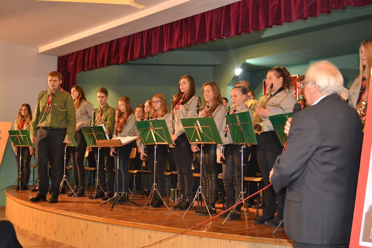 Oprawę muzyczną zapewniła orkiestra harcerska z Żurawicy.<br/>fot.archiwum