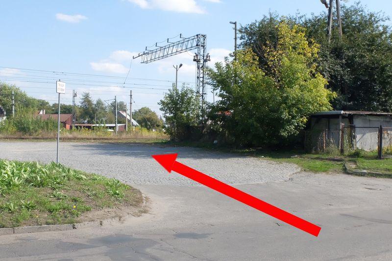 Widok od ulicy Nestora. Prawdopodobnie tu było wejście do tunelu.<br/>fot.Jacek Szwic