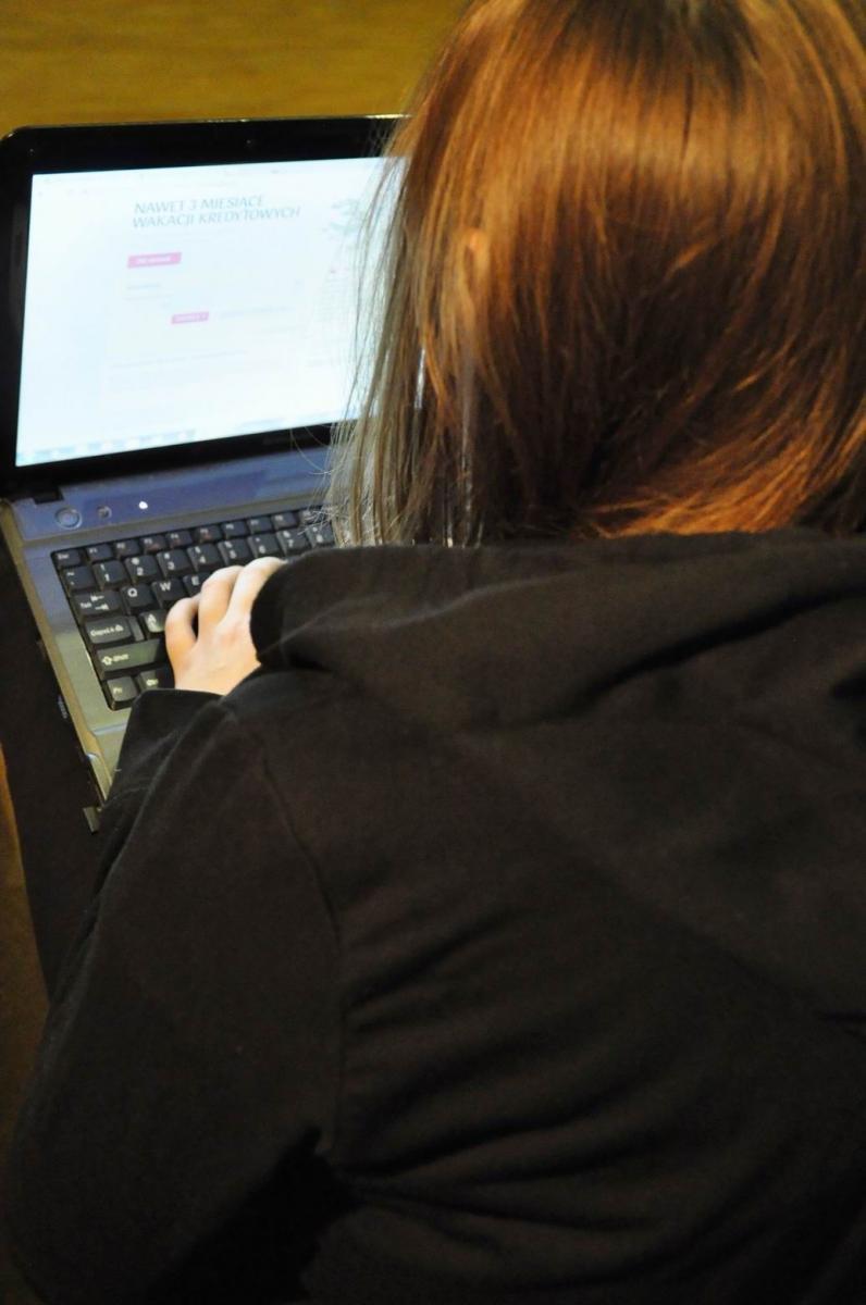 Korzystając z bankowości internetowej, nie zapominajmy o czujności. Złodzieje używają coraz lepszych narzędzi, aby uśpić naszą uwagę i zmusić do pomyłki. <br/>fot.Paweł Bugira