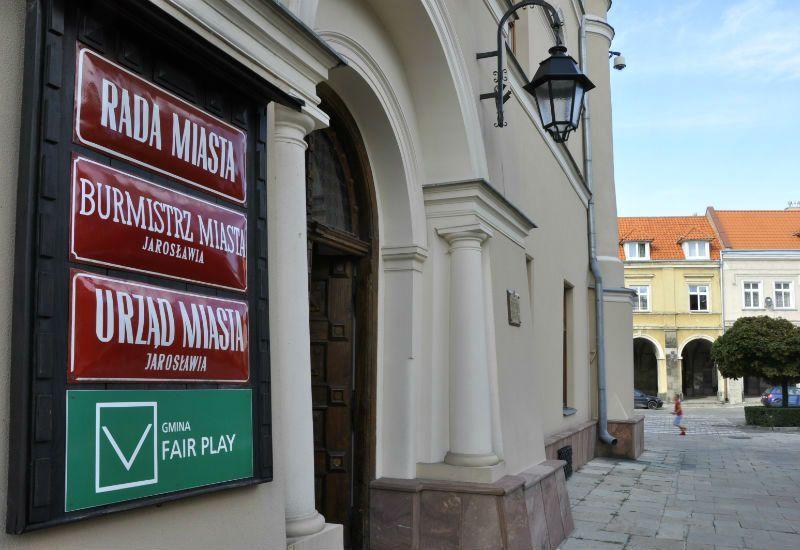 W poniedziałek radni zadecydują, co dalej ze strażnikami miejskimi.<br/>fot.Małgorzata Młynarska UM Jarosław