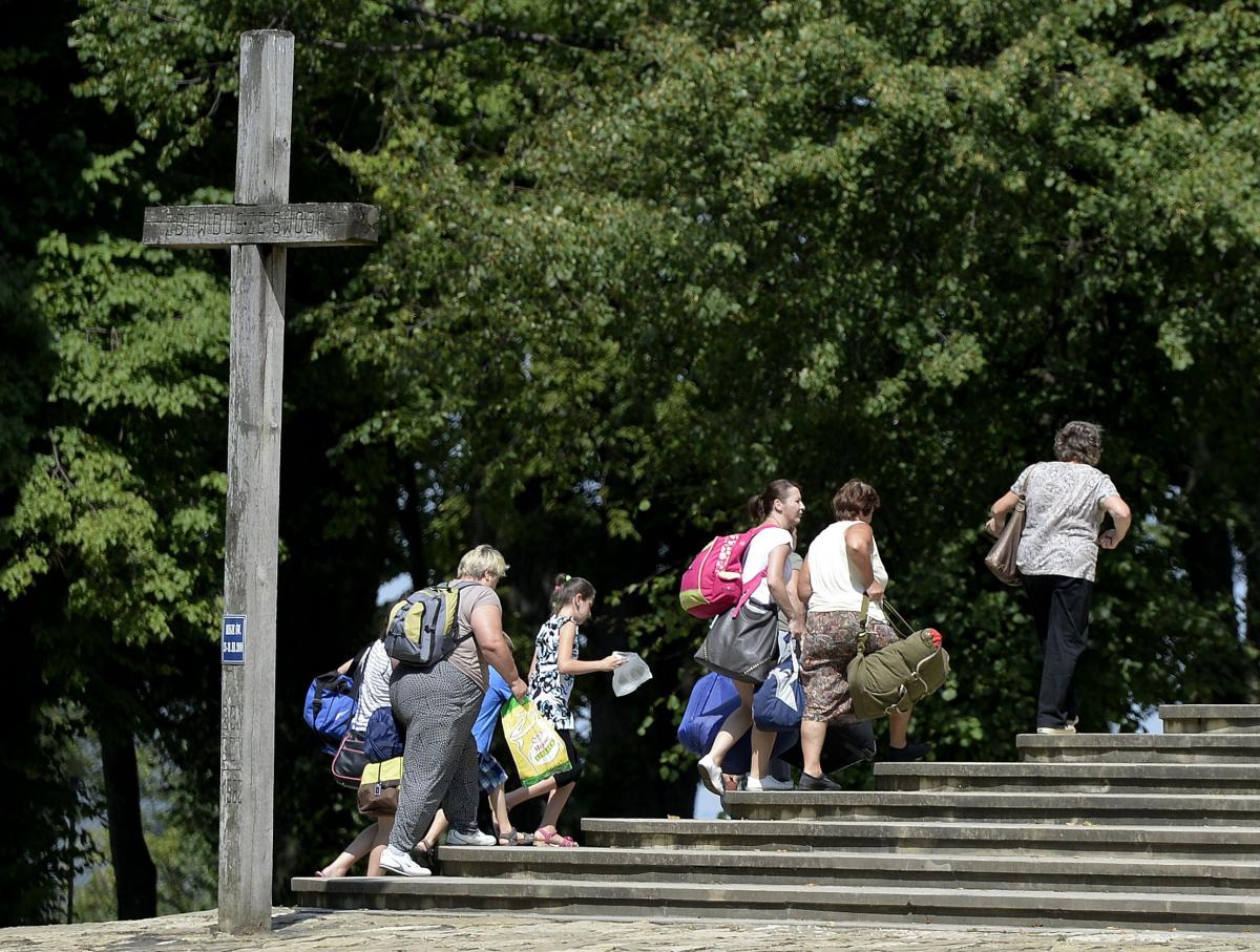Kalwaryjskie sanktuarium nazwane jest Jerozolimą Wschodu. Z uwagi na obecność Cudownego Obrazu Matki Bożej Kalwaryjskiej do miejsca przylgnęło również określenie Jasna Góra Podkarpacia. To jedno z najbardziej znanych miejsc kultu w Polsce.<br/>fot.zbiory własne