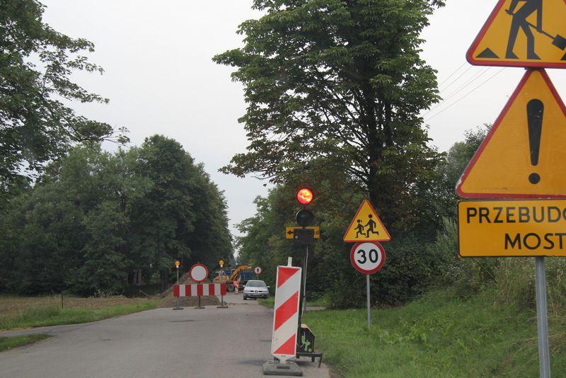 Poczas przebudowy mostu będzie zamknięty także ruch pieszy.<br/>fot.Roman Kijanka